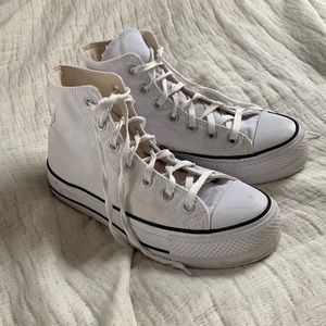 White converse platform high tops
